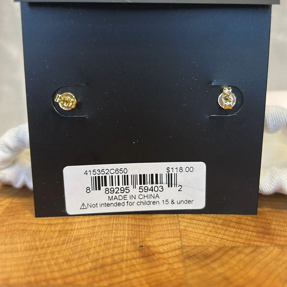 NWT Coach Gold Heart Earrings with Orange Gemstones - Picture 8 of 9